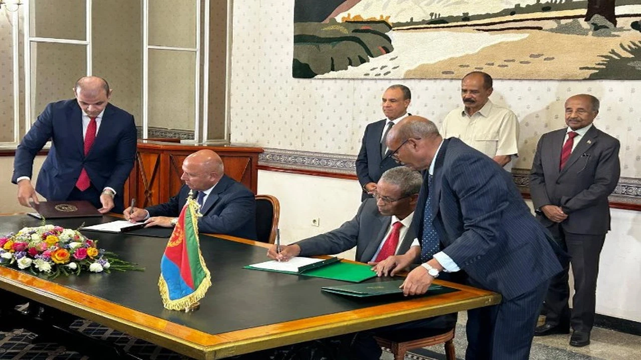 مصر وإريتريا توقعان اتفاقية جديدة لتعزيز التعاون في النقل البحري